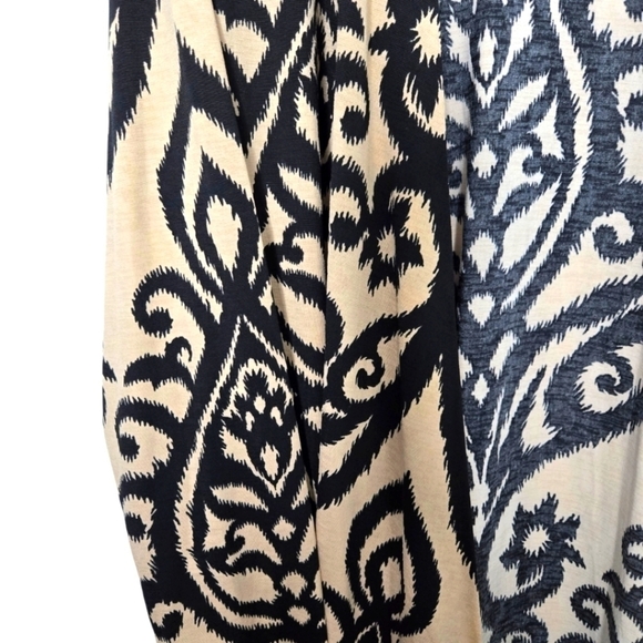 Honey Me Womens Paisley Print Open Front Lightweight Stretch Cardigan Medium - Picture 2 of 5